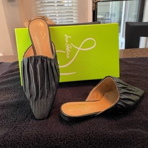 PRICE DROP! Sam Edelman leather mules - size 9 - NIB